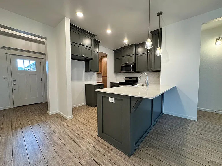 1113 Magnolia Dr — Photo 12