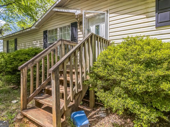 1456 Grantling St, Thomaston, GA 30286