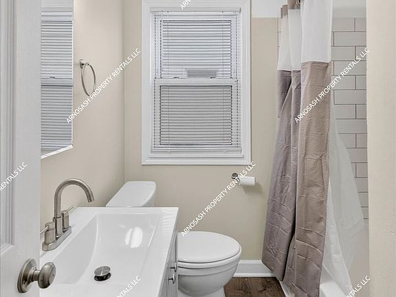 5th image of 14655 Jacob Ave