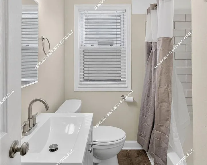 14655 Jacob Ave — Photo 5