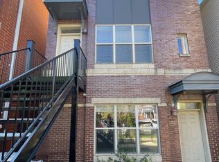2221 W Madison St #2, Chicago, IL 60612