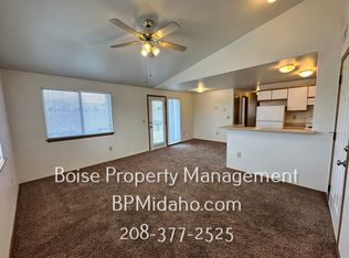 5949 W Ellens Ferry Dr, Boise, ID 83703