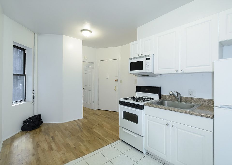 1st image of 539 W 49th St APT 2