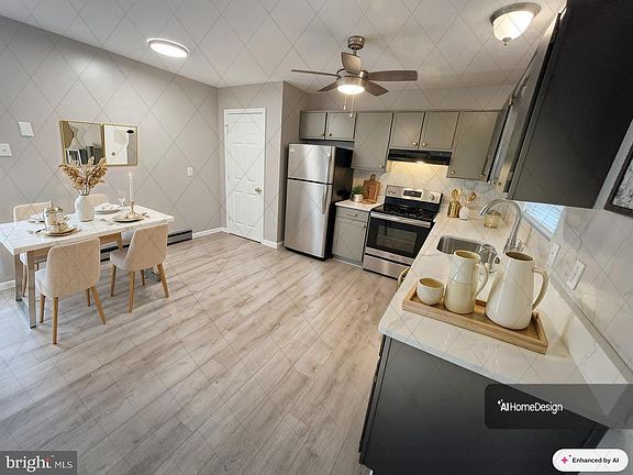 5th image of 110 Warren Cir