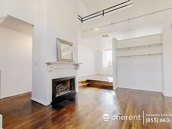 3rd image of 12751 Pacific Ave APT 10