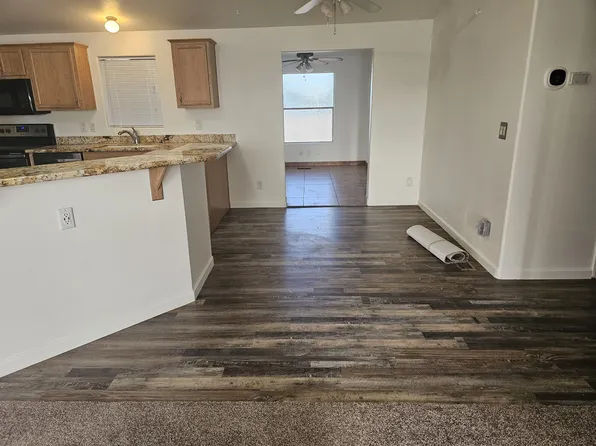 32818 N 223rd Ave, Wittmann, AZ 85361