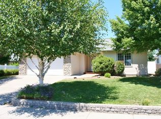 4953 Villa Dr, Klamath Falls, OR 97603
