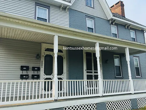 502 NW Front St #B Photo 1 502 NW Front St #B Photo 1