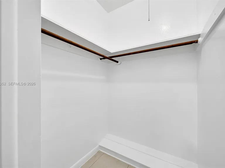 934 Meridian Ave #7 — Photo 21