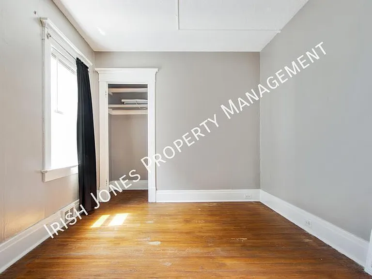 2518 Delaware Ave — Photo 12