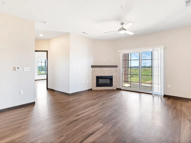 2873 Spring Rose Cir #202 — Photo 6
