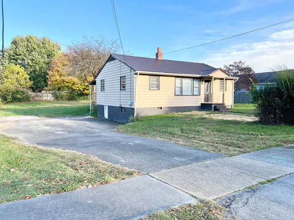 818 Mulberry St, Elizabethton, TN 37643