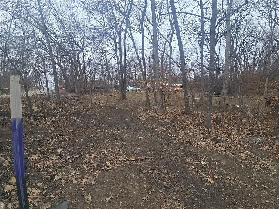 2nd image of 32265 Chaela Ln