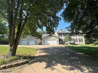 1st image of 8125 Vicki Ln