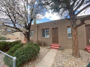 Mona, Albuquerque, NM 87102