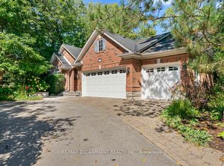 1329 Clarkson Rd N, Mississauga, ON L5J2W6
