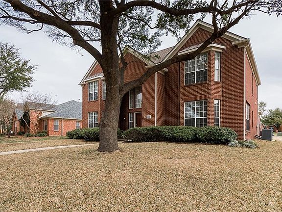 3rd image of 8616 Crested Cove Ct