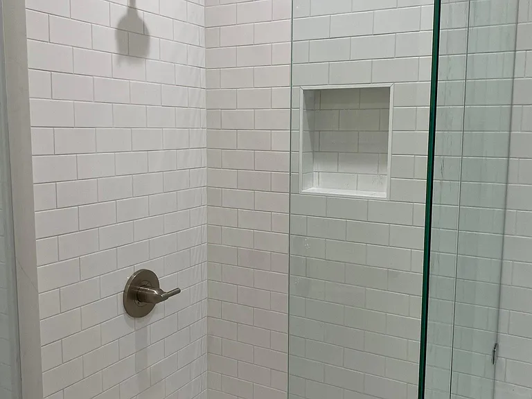 4721 Cahuenga Blvd — Photo 13