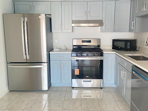 4th image of 56-60 Ferguson St #4B