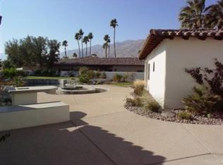 1360 Tachevah, Palm Springs, CA --