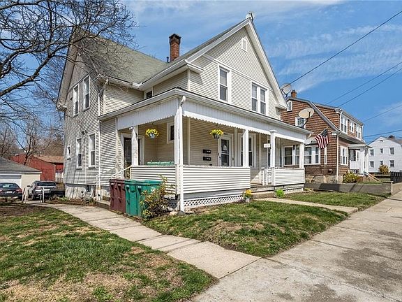 2nd image of 469 Winter St