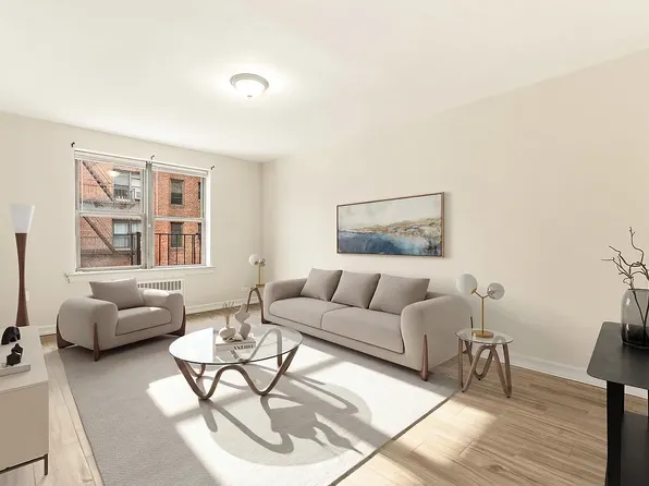 2645 Homecrest Avenue image 1 of 11