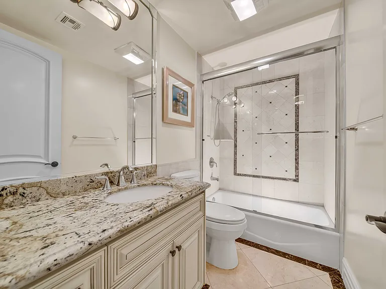 137 W Winnie Way — Photo 59