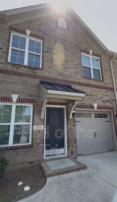 3 bed, 2.5 bath, 1788 sqft, $1,950 — Photo 1