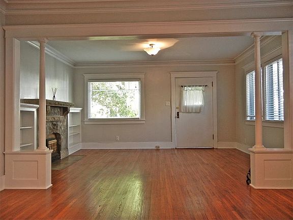 5th image of 844 N Las Palmas Ave
