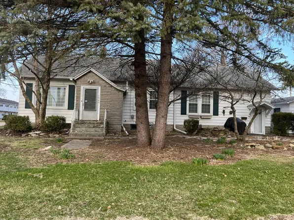 1065 Baker Ave, La Salle, IL 61301