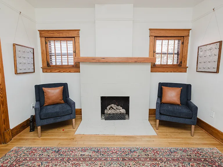 Willow St — Photo 10