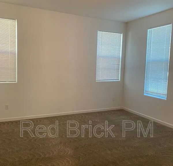 821 Tivoli Dr — Photo 8