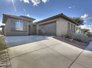 1925 W Acacia Bluffs Dr, Green Valley, AZ 85622