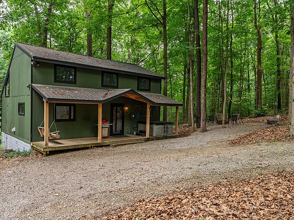 4th image of 12681 Trillium Way