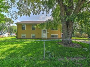 55 Meadowlark Dr, Decatur, IL 62526