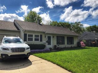 821 Dorman Dr, Streamwood, IL 60107