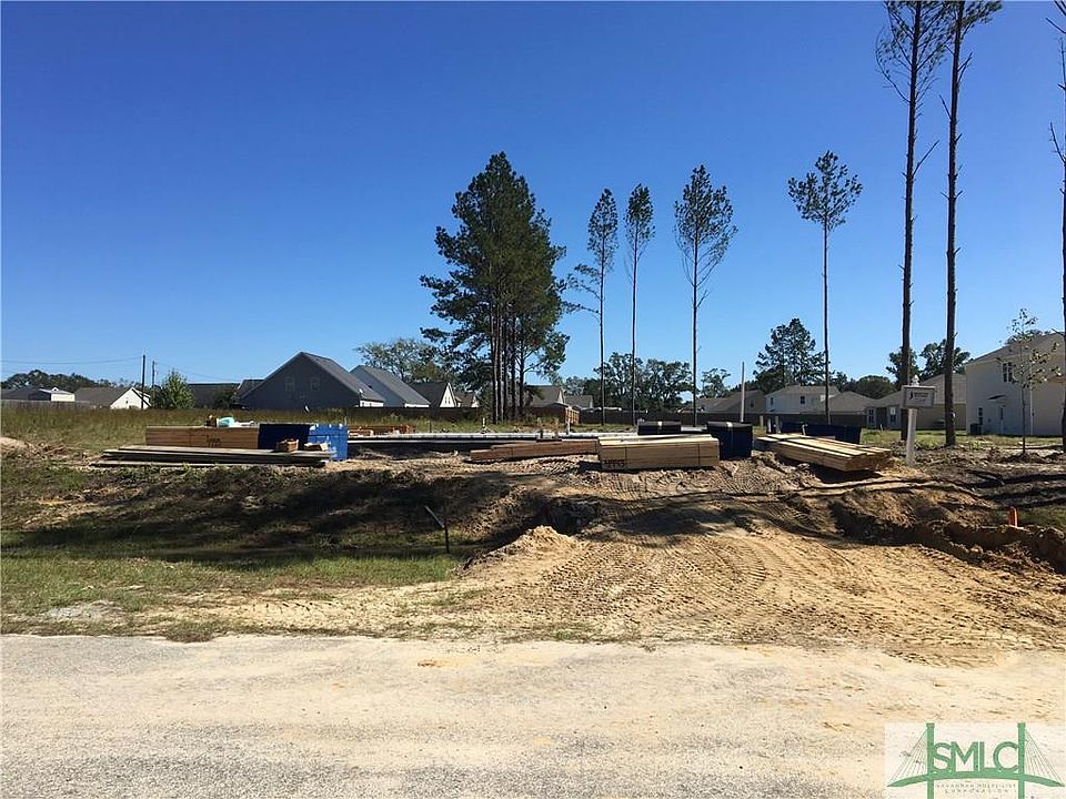 2nd image of 140 Bonnie Cir