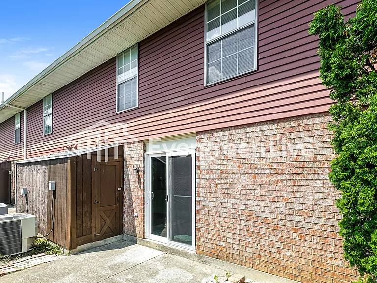 7939 Mount Hood Dr — Photo 15