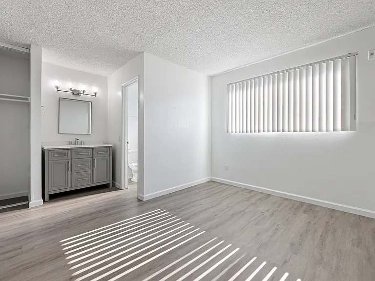 4880 Rolando Ct #34 — Photo 7