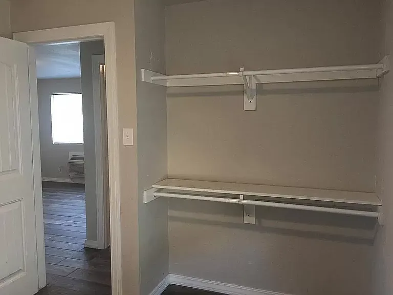 Bedroom (5)