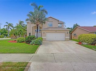 5847 SW 57th Way, Fort Lauderdale, FL 33314