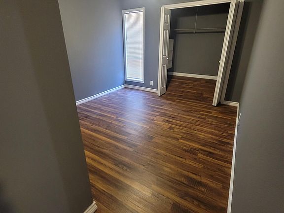 5th image of 527 E Caney St #G