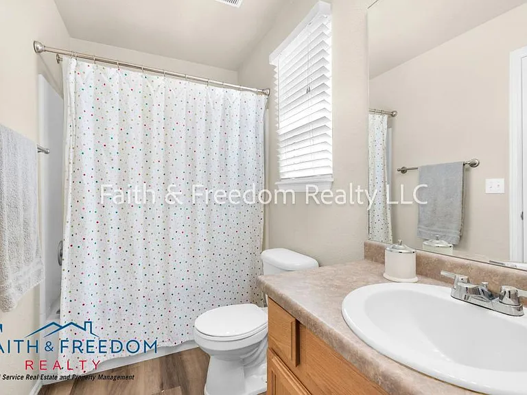 6447 Passing Sky Dr — Photo 15