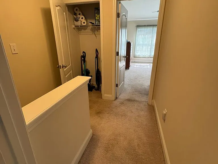 381 Whitehall Rd — Photo 13