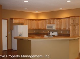 5465 L St, Washougal, WA 98671