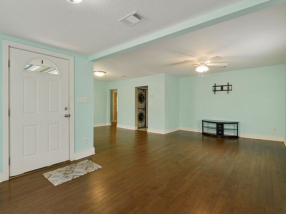 3rd image of 2304 8th St