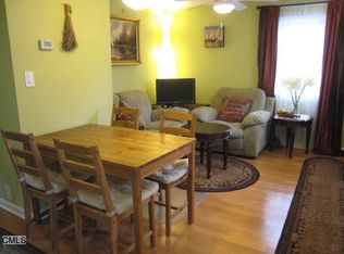 68 Sims St, Bridgeport, CT 06604