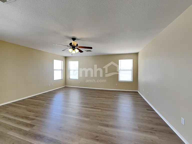 19718 E Canary Way — Photo 10