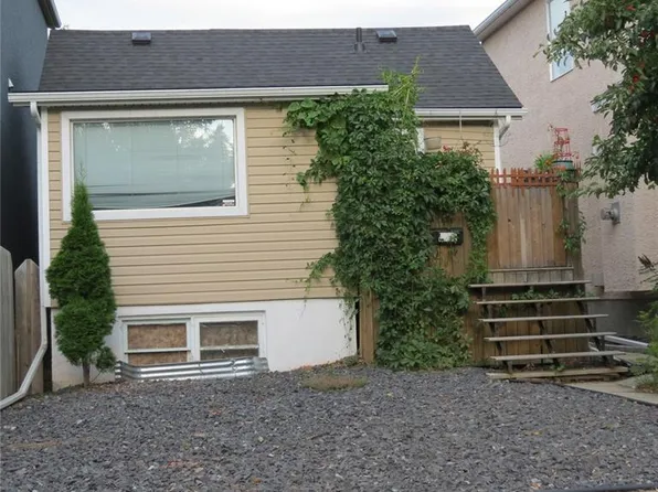 2256 WASCANA STREET, Regina, SK S4T 4K2