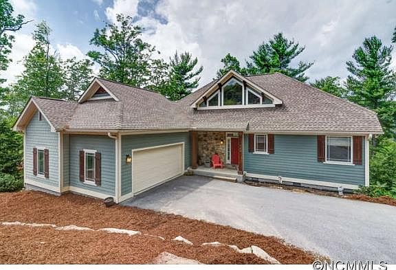 2nd image of 142 Lindsley Ct